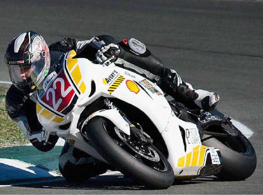 FINE LINES: Nathan Houterman sports the new paint job on his 1000cc Prostock Honda. FINE LINES: Nathan Houterman sports the new paint job on his 1000cc Prostock Honda.